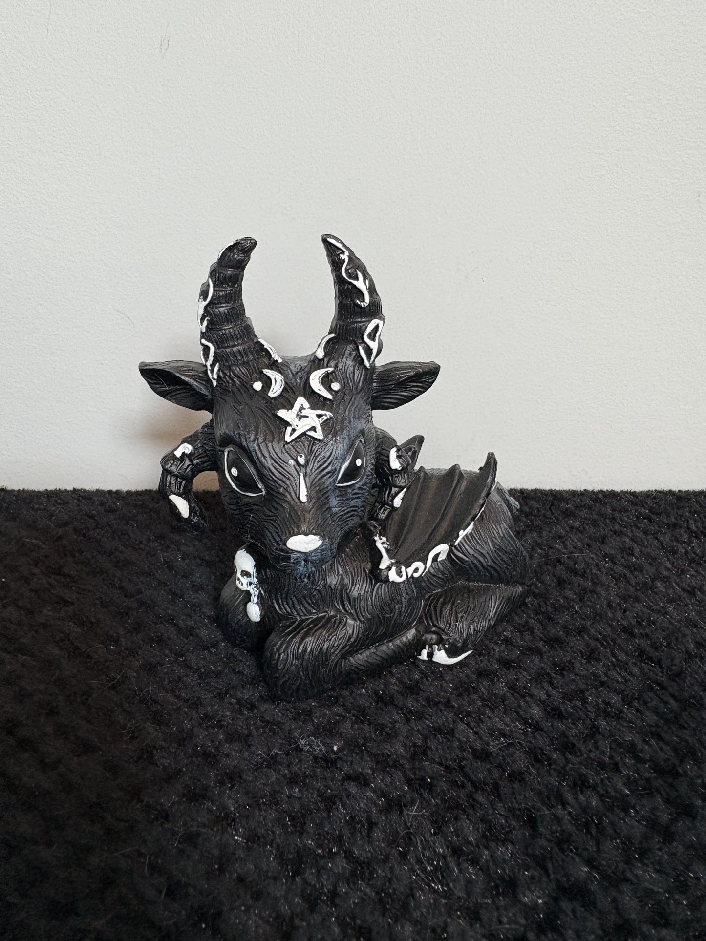 Gothic Mini Statues